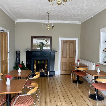 Lomond Guest House Leven  Εξωτερικό φωτογραφία
